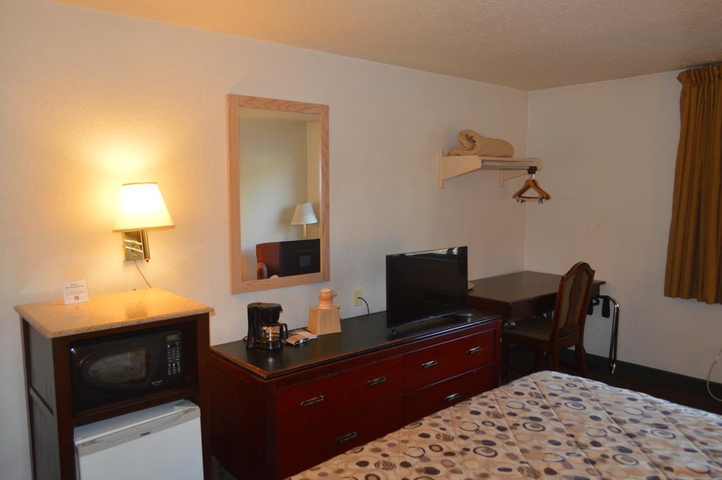 American Elite Inn Hazard Экстерьер фото